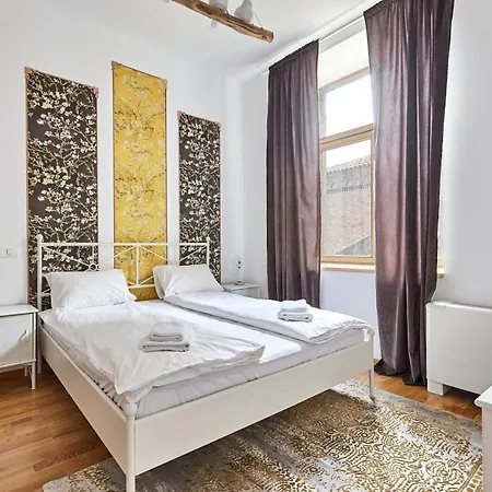 Apartamento Rezident Bucarest Exterior foto