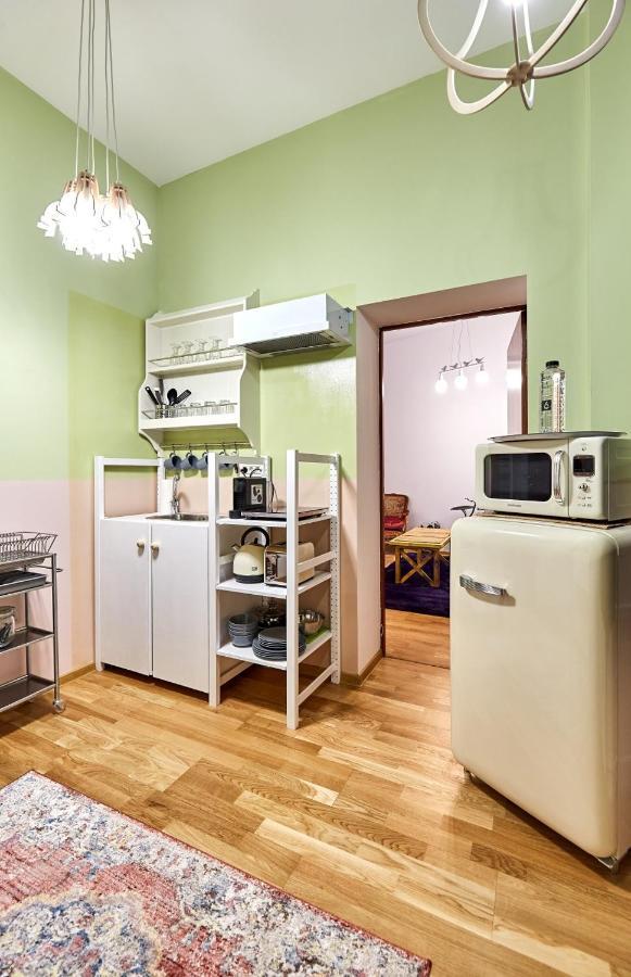 Rezident Bucarest